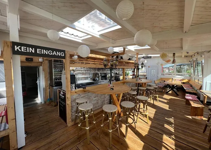 לינה וארוחת בוקר Gaestehaus Schoene Aussicht באד פרידריכסהל