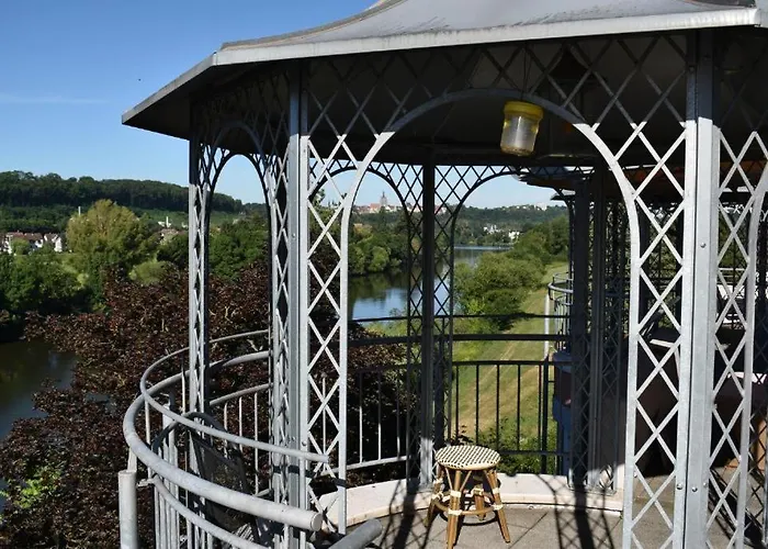 לינה וארוחת בוקר Gaestehaus Schoene Aussicht