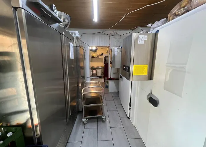 לינה וארוחת בוקר Gaestehaus Schoene Aussicht באד פרידריכסהל