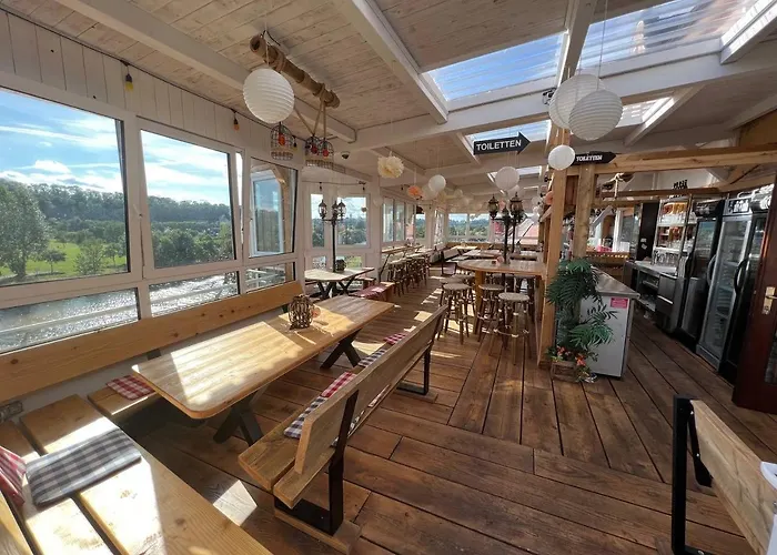 לינה וארוחת בוקר Gaestehaus Schoene Aussicht