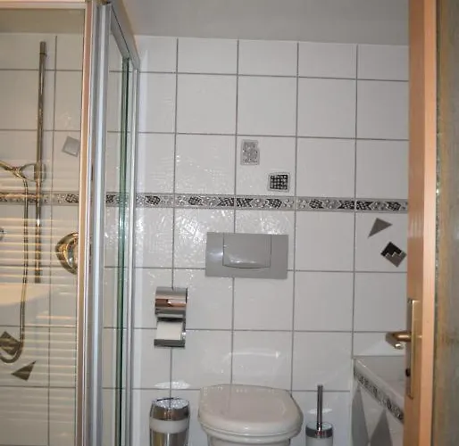 Gaestehaus Schoene Aussicht לינה וארוחת בוקר *